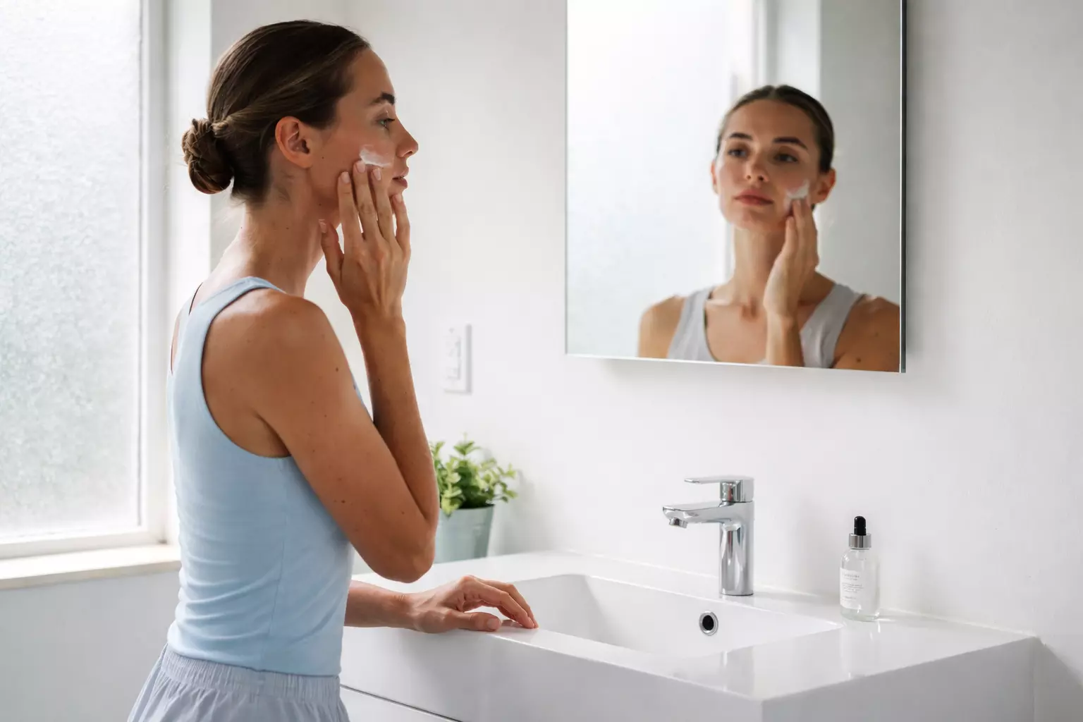 Skincare Manipulado: quando o cuidado com a pele se torna personalizado.